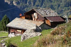 Comfortable wooden chalet in a location with pristine view in the mountains, Grachen