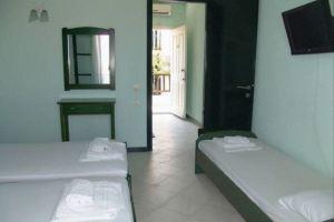 Nikos Apartments, Afitos