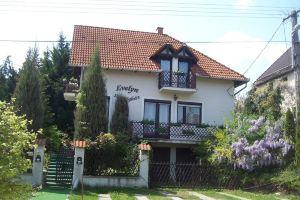 Evelyn Vendégház Hotel, Eger
