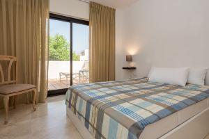 Infocom Apartment Golden Mile Coto Real, Marbella