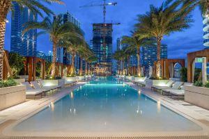 Suites at SLS Lux Brickell Managed by CE, Miami
