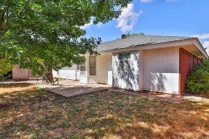 Charming 3-bedroom house with WiFi and AC in lovely, Abilene