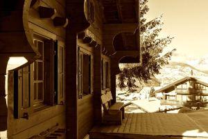 Cozy home for 2-5 people within walking distance of the center and ski slopes. Apartments, Grachen