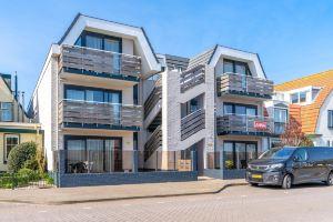 Comfortable and Modern Furnished 4-person Apartment, De Koog
