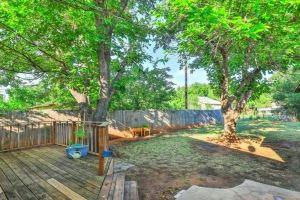 3 BD Retreat - 5 Mins from Downtown-Sleeps 12- Tx hospitality amenities! Hotel, Abilene