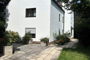 RUNWAY vacation apartment in Westenviertel, Regensburg