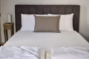"Spyros" 1-Room Apartment - Simple, Cozy, Close to the Beach, Chania Town