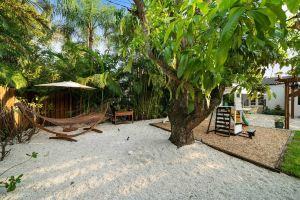 Stylish villa in the heart of all fun in, Miami