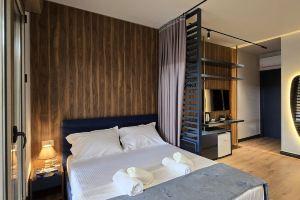 SOLs Center Rooms, Tirana