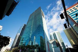 Roami at Brickell Arch | Pool | 3 Bedroom, Miami