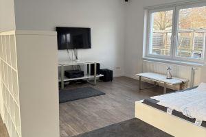 Modern guest house 70 m² to the S-Bahn 3 min, Hannover