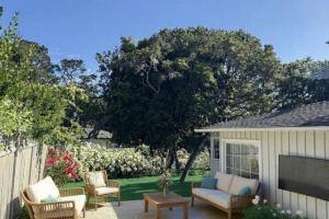 Golden Rectangle By The Sea home walking distance to Beach & Restaurants Apartments, Carmel