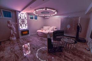 Spa Hotel, Novi Sad