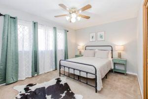 Charming 3-bedroom house in peaceful neighborhood, Bloomington