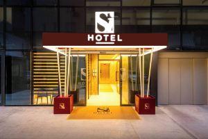 Si Hotel, Tirana