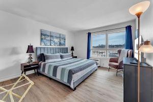 Roark Downtown, Pools, Playground! Hotel, Branson