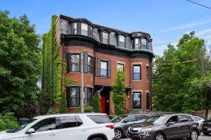 Bright Brownstone w Terrace+View Hotel, Boston