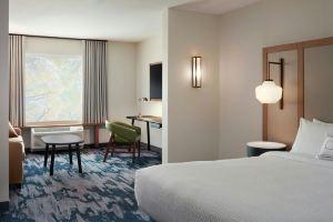 Fairfield by Marriott Inn & Suites Southwest, Springfield