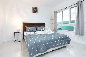 Baan Khunphiphit Homestay No3351, Ayutthaya City