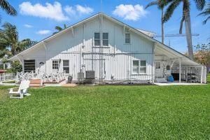 King Bedrooms, Two Blocks to Gulf, Shopping, and Dining in Old, Naples