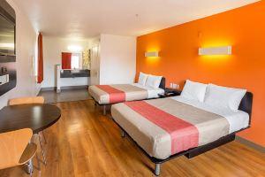 Motel 6 Grand Prairie, TX - Near Six Flags Drive, Arlington