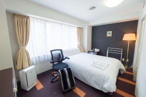 Hotel Shin Osaka, Osaka