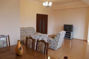 Four Room Sunny Appartment, Yerevan