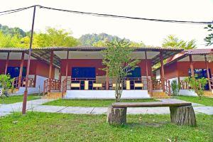 Vikri Beach Resort, Pangkor