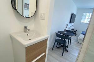 Excellent location Brickell Studio 1.7 Miles from the Beach, Miami