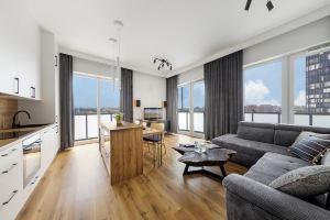 Quorum - Apartamenty z Widokiem na Odrę by Bqqk, Wroclaw