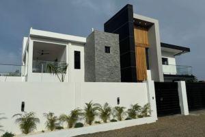 NEW BUILD!! Elegant 5BR Villa with Pool, Minutes from Puerto Plata Airport, Sosua