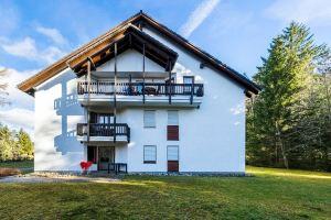 Waldklang - with Terrace and Garden Access Hotel, Titisee-Neustadt