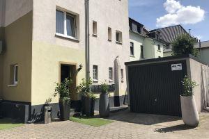 A-Domo Apartments - Budget Apartments & Flats - Short & Longterm - Single & Grouptravel, Essen