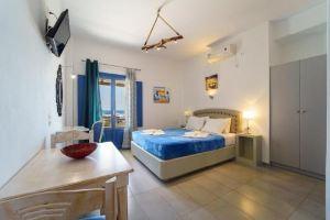 Marousi Suites, Perissa