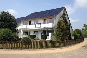 Vacation apartment in top location, terrace, WiFi, lockable bicycle shed, Gromitz