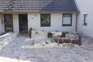 THIS is OUR apartment!, Busum