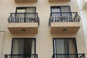Seashells Apartments with Terrace, Just Off the Seafront in - by Getawaysmalta, St. Pauls Bay