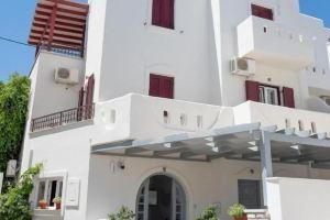 Katerina Roza Studios - Heartfelt Hospitality in the City, Naxos Chora