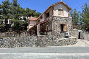 Charming Villa in Pano, Cyprus - Your Home Away from Home, Platres