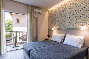 Ipsos Beach Studios by Konnect, Ypsos