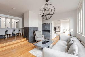 Luxury penthouse Markt/ Thomaskirche with 5 comfortable double bedrooms, Leipzig
