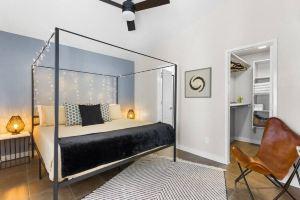 Charming 4 BR Retreat Near Fort Bliss Hotel, El Paso