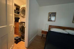 Quiet, private 1 bedroom garden apt near Harvard/MIT, sleeps 4 adults + 1 infant, Brookline