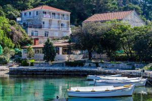Apartments Lorena Mljet, Pomena
