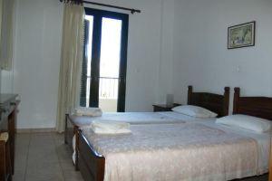 Irida Apartments -EX Blazis House, Almirida
