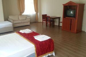 Kona Hotel, Avcilar