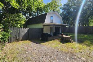 MONTHLY STAYS-Spacious Guest House w/ 8+ Beds- Near Downtown & Medical District, Memphis