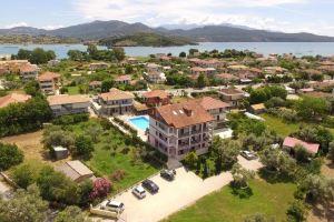 Christina Studios, Lygia