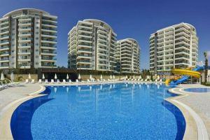 Crown City Hotel, Avsallar