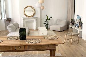 Superb renovated duplex, near Panier and business center Hotel, Marseille